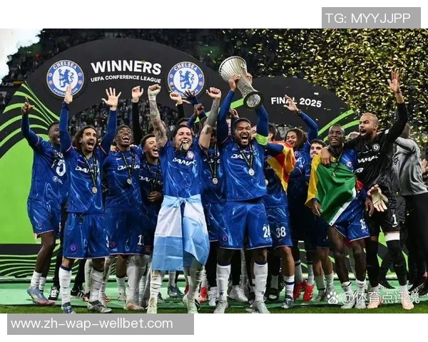 热刺与巴塞罗那激战正酣谁能在欧战中笑到最后